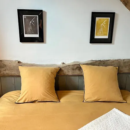 Le Grenier D'ouilly Au Coeur Du Pays D'auge - Piscine - Babyfoot- Jardin בית הארחה Ouilly-le-Vicomte