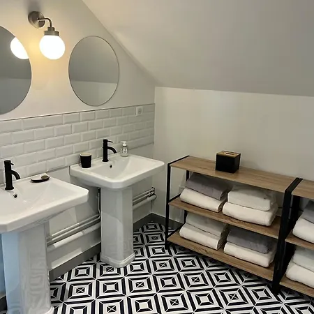 בית הארחה Le Grenier D'ouilly Au Coeur Du Pays D'auge - Piscine - Babyfoot- Jardin 3*