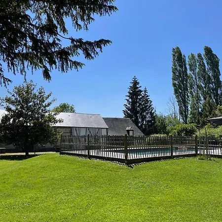 Le Grenier D'ouilly Au Coeur Du Pays D'auge - Piscine - Babyfoot- Jardin 3* Ouilly-le-Vicomte