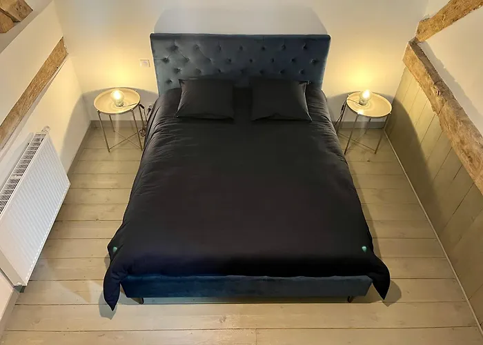 Le Grenier D'ouilly Au Coeur Du Pays D'auge - Piscine - Babyfoot- Jardin בית הארחה 3*